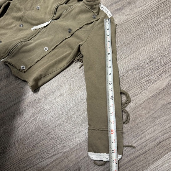 D-Signed Disney Girls Olive Green Fringe Military Jacket Lace Trim Size L 14/16 - Picture 8 of 8